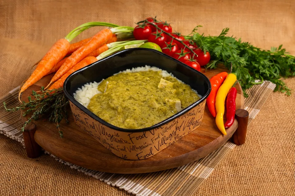 Chicken Thai green curry & rice